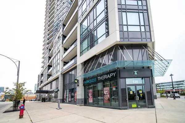 510 Curran PL #2802, Mississauga, ON L5B 0J8