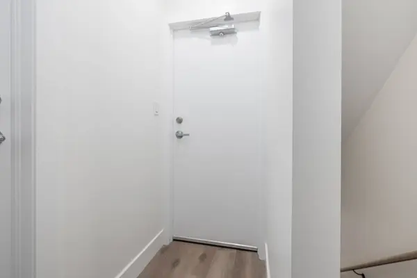 1502 Dufferin ST #3rd Flr, Toronto W02, ON M6H 3L4