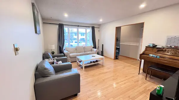 960 CAHILL DR, Hunt Club - South Keys And Area, ON K1V 9H8