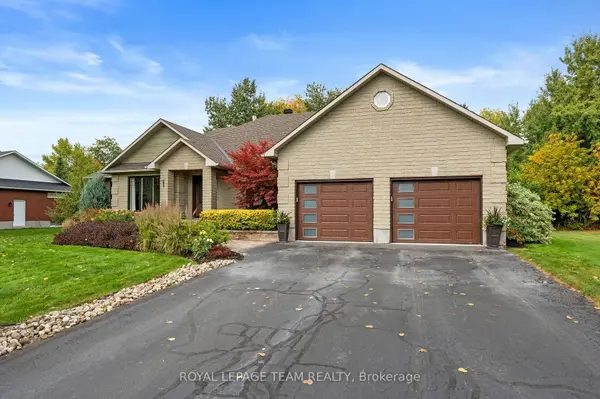 6903 Twin Lakes AVE, Greely - Metcalfe - Osgoode - Vernon And Area, ON K4P 1P1