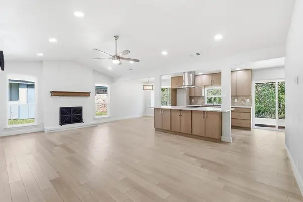 1713 Live Oak Drive, Lewisville, TX 75067