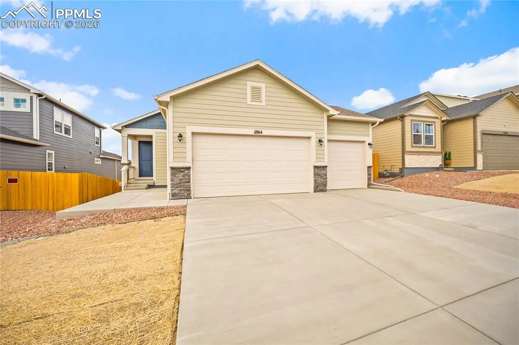 11864 Lost Peak LN, Colorado Springs, CO 80925