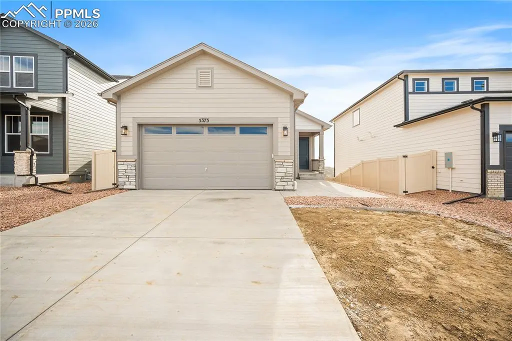 5373 Sidewinder DR, Colorado Springs, CO 80925
