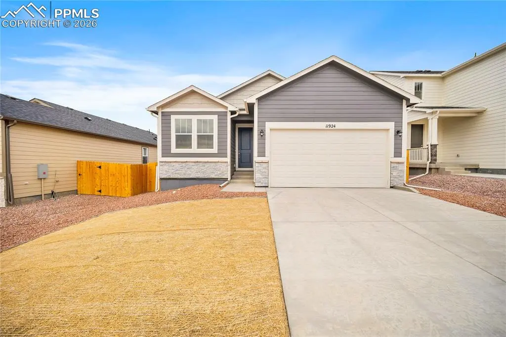 11924 Lost Peak LN, Colorado Springs, CO 80925