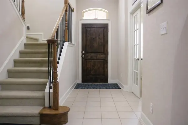 109 Maceta Street, Irving, TX 75039