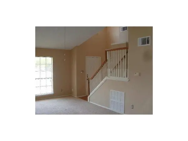 6733 Dandelion Drive, Fort Worth, TX 76137