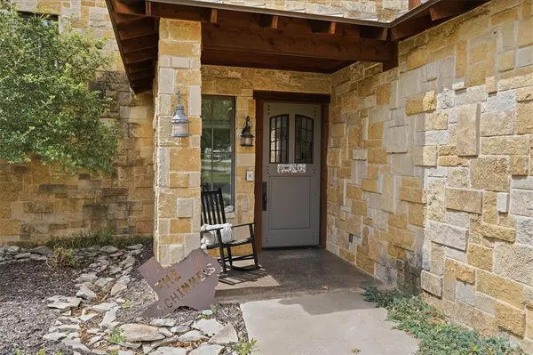 2141 Century Oak Drive, Graford, TX 76449