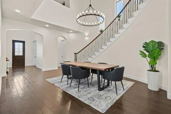 417 Burberry, Grand Prairie, TX 75052