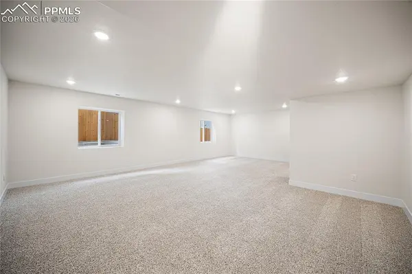 11864 Lost Peak LN, Colorado Springs, CO 80925