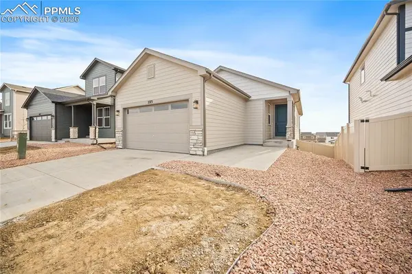 5373 Sidewinder DR, Colorado Springs, CO 80925