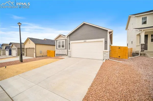11924 Lost Peak LN, Colorado Springs, CO 80925