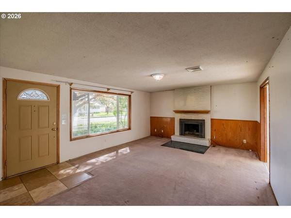 341 NE CAMBRIDGE CIR, Corvallis, OR 97330