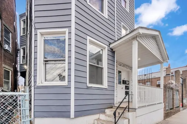 90 Park Ave, Paterson City, NJ 07501