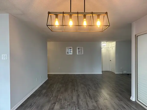 350 Rathburn RD #1709, Mississauga, ON L5B 3Y2