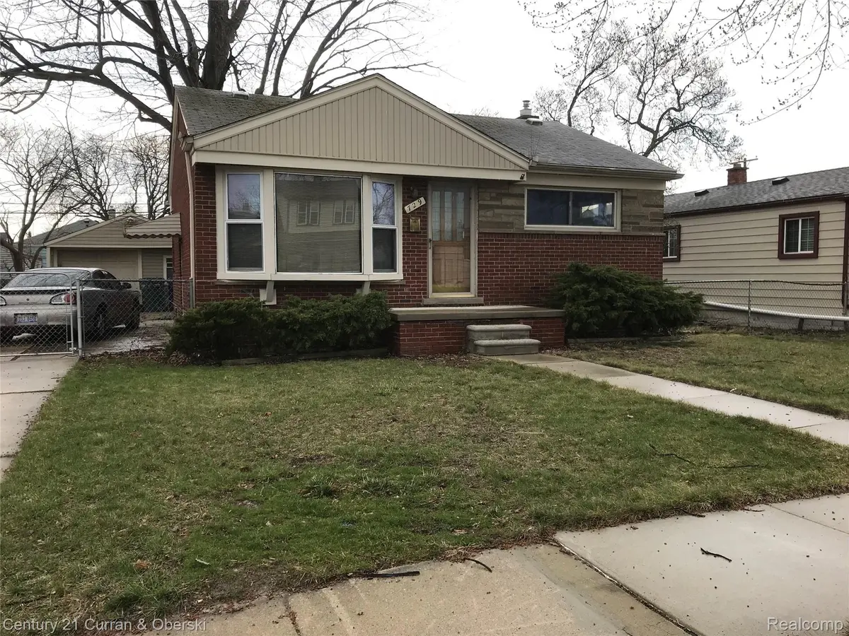729 Cleophus Pkwy, Lincolnparkcity_wayne, MI 48146