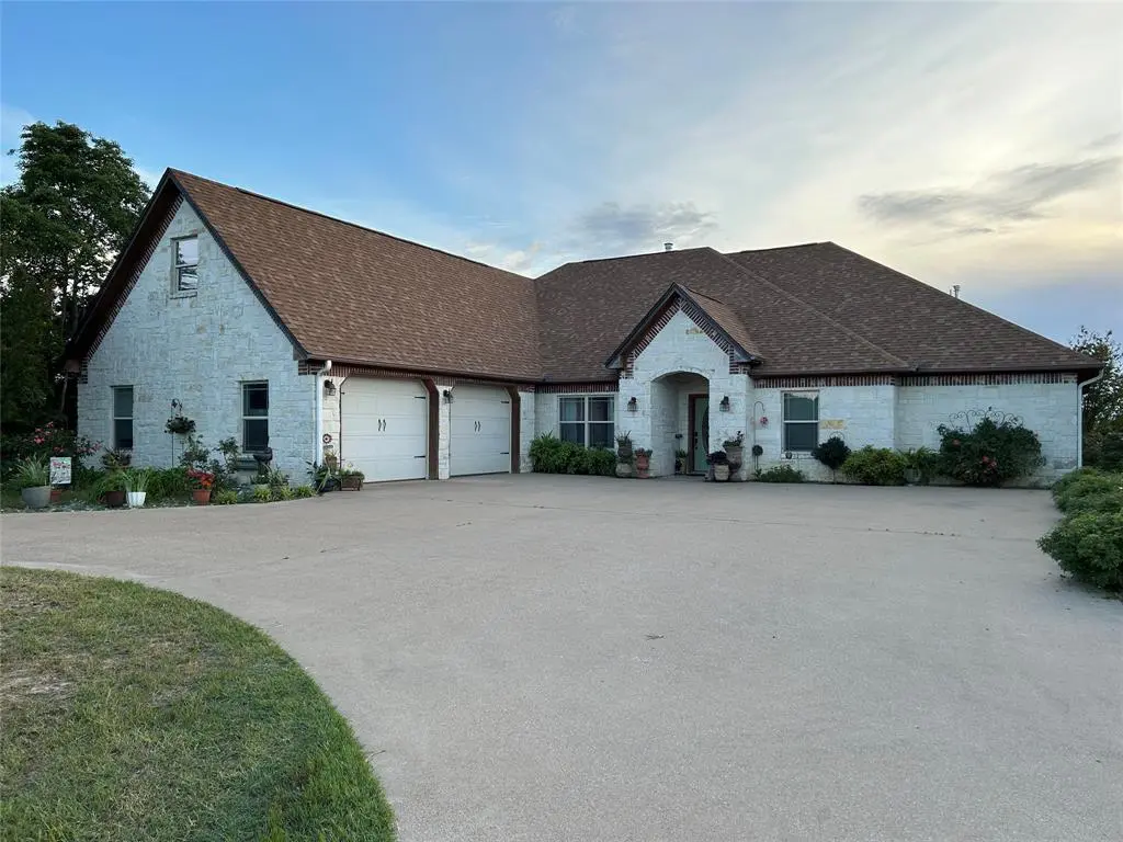 214 Vz County Road 4411, Ben Wheeler, TX 75754