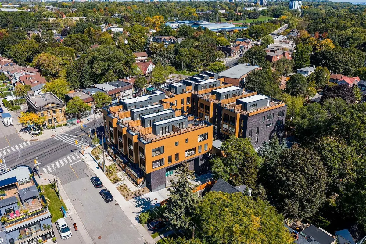 35 Birchcliff AVE #9, Toronto E06, ON M1N 0C1