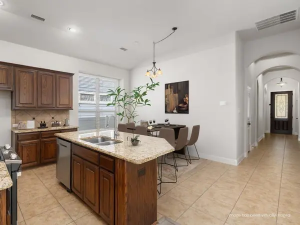 1124 Spanish Moss Drive, Savannah, TX 76227