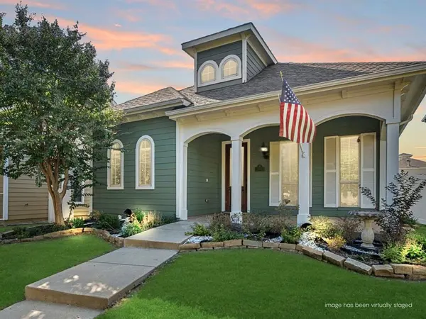 1124 Spanish Moss Drive, Savannah, TX 76227