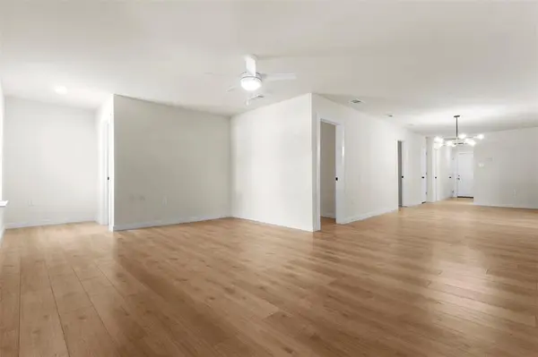 2816 Barnes Bridge Road, Dallas, TX 75228