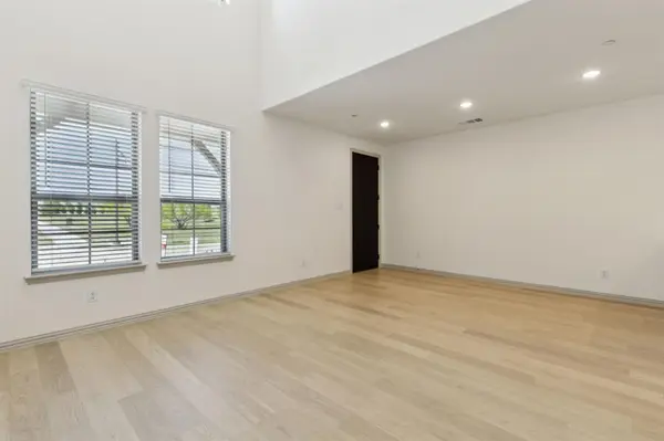 637 4th Street, Argyle, TX 76226