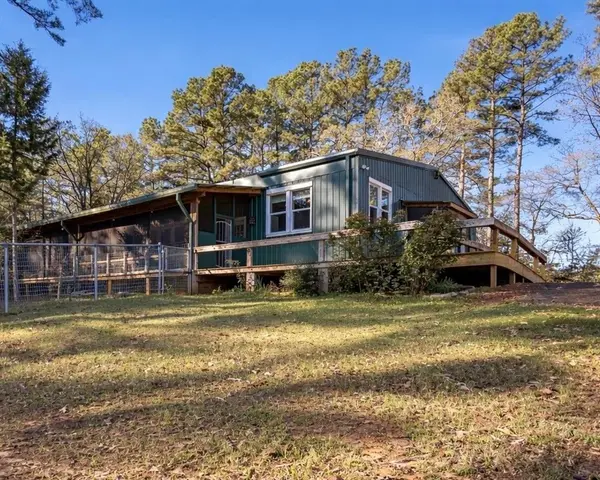 6990 Pin Oak Road, Big Sandy, TX 75755