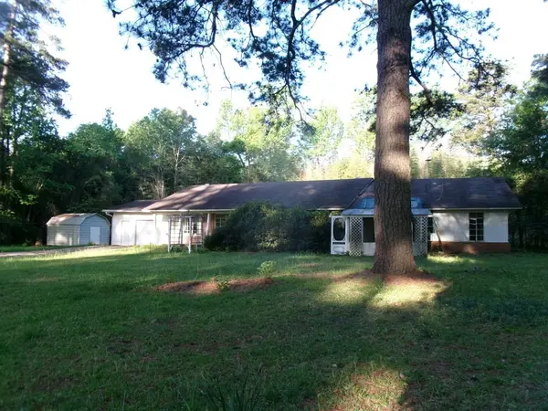 5210 S Lakeshore Drive, Shreveport, LA 71109