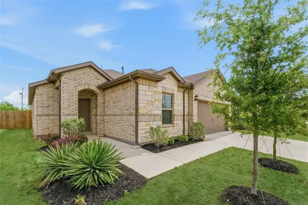 9749 Serviceberry Lane, Fort Worth, TX 76036