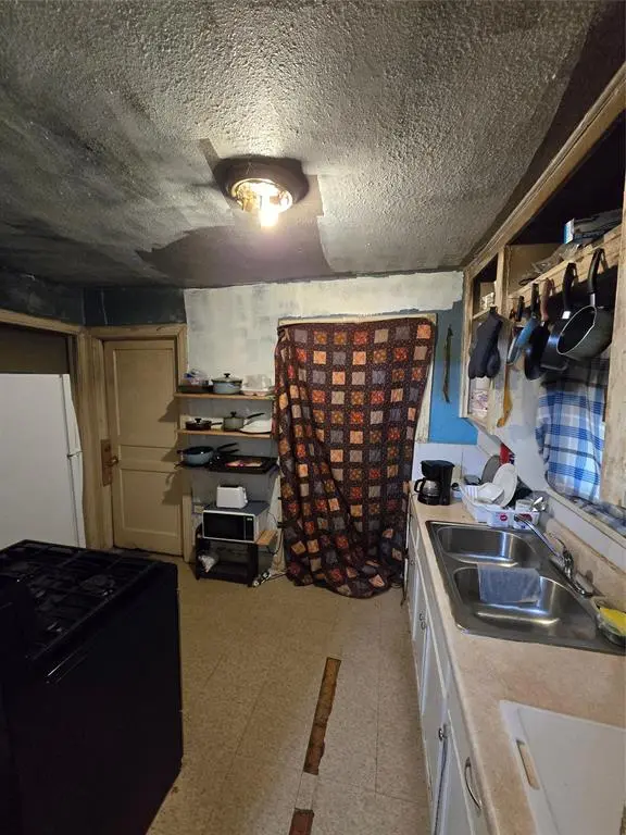 2510 Southland Street, Dallas, TX 75215