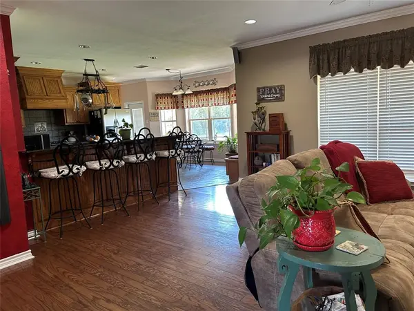 214 Vz County Road 4411, Ben Wheeler, TX 75754