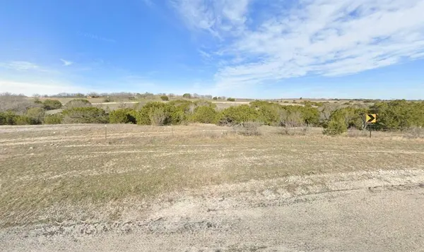 2621 Lucky Pepper Drive, Granbury, TX 76049