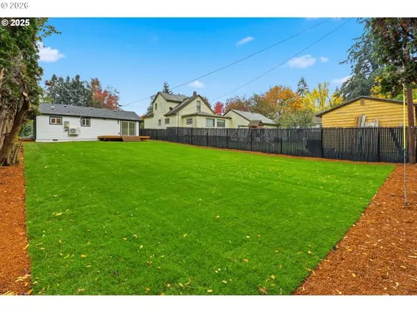 161 NW FREEMAN AVE, Hillsboro, OR 97124