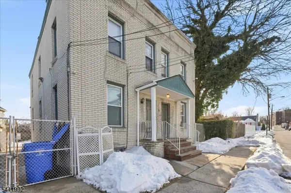 91 2Nd St, Woodbridge Twp., NJ 07095