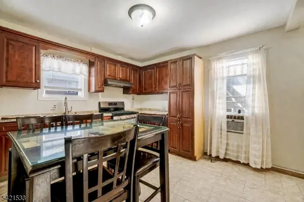 312 S Spring St, Elizabeth City, NJ 07201