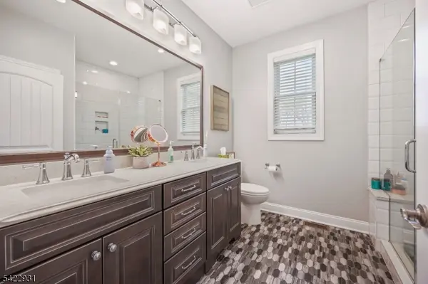 13 Fox Run, Monroe Twp., NJ 08831