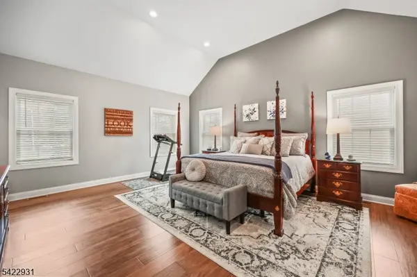 13 Fox Run, Monroe Twp., NJ 08831