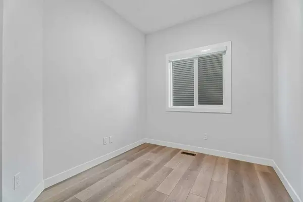 71 Ranchers VW, Okotoks, AB T1S 5R6