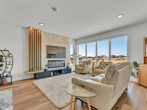 328 Coulee Ridge DR SW, Medicine Hat, AB T1B 0T2