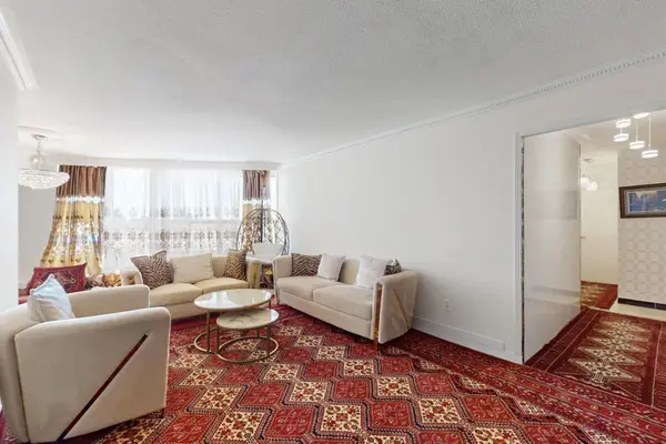 60 Pavane Linkway N/A #1206, Toronto C11, ON M3C 1A2