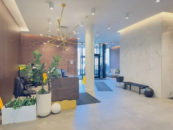 2799 Kingston RD #213, Toronto E08, ON M1M 0E3