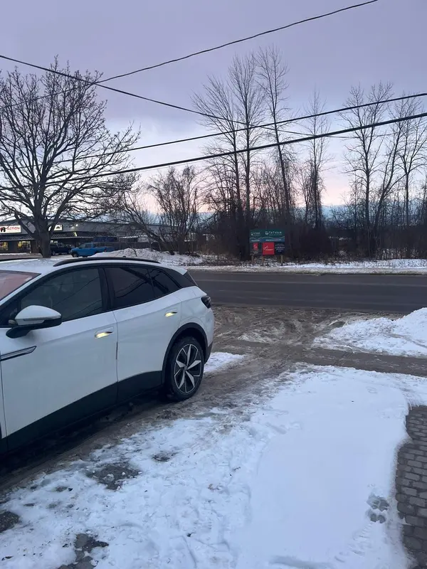 99 High ST, Collingwood, ON L9V 4V4