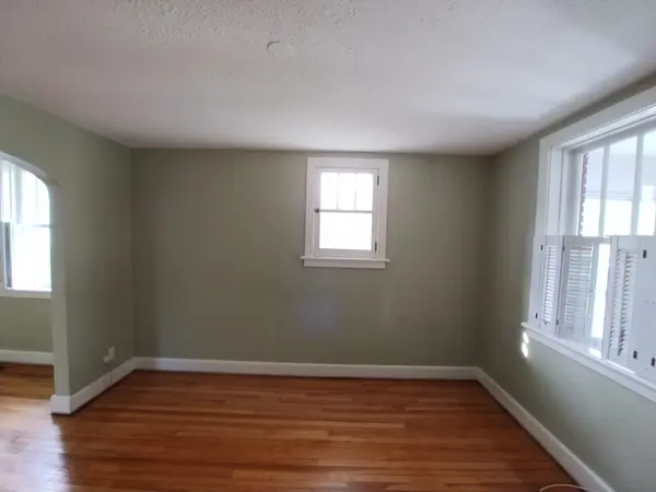 162 Woodroffe AVE, Woodroffe, ON K2A 3T9