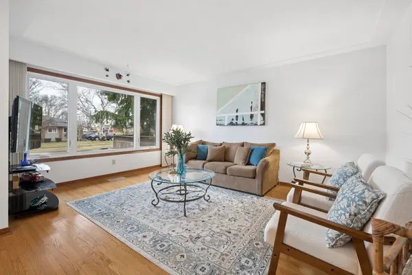 228 Kenneth AVE, Kitchener, ON N2A 1W4