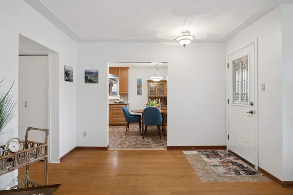 228 Kenneth AVE, Kitchener, ON N2A 1W4