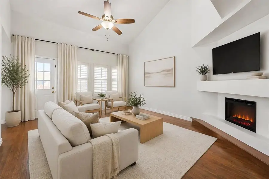 708 Creekwood Drive, Lewisville, TX 75067