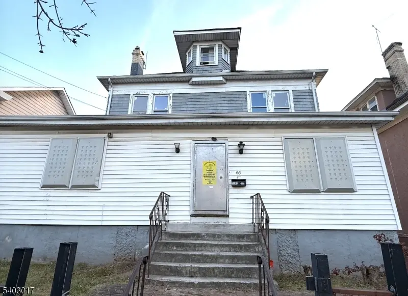 66 Scheerer Ave, Newark City, NJ 07112