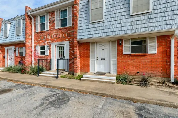 933 Roaring Springs Road, Fort Worth, TX 76114