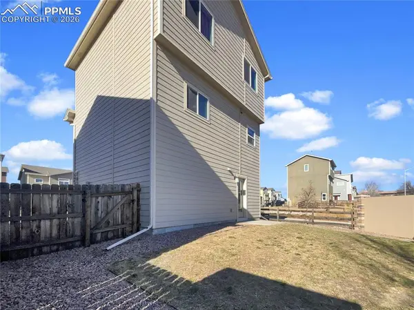 769 Grissom DR, Colorado Springs, CO 80915