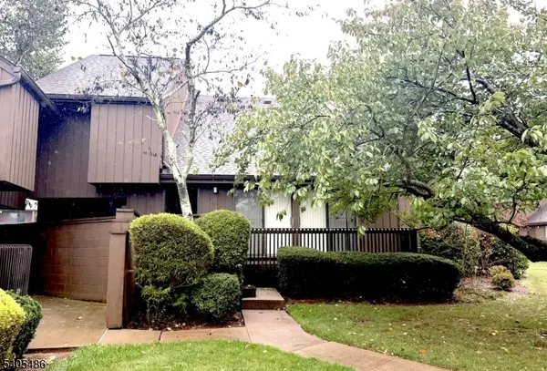 237 Kingsberry Dr #237, Franklin Twp., NJ 08873