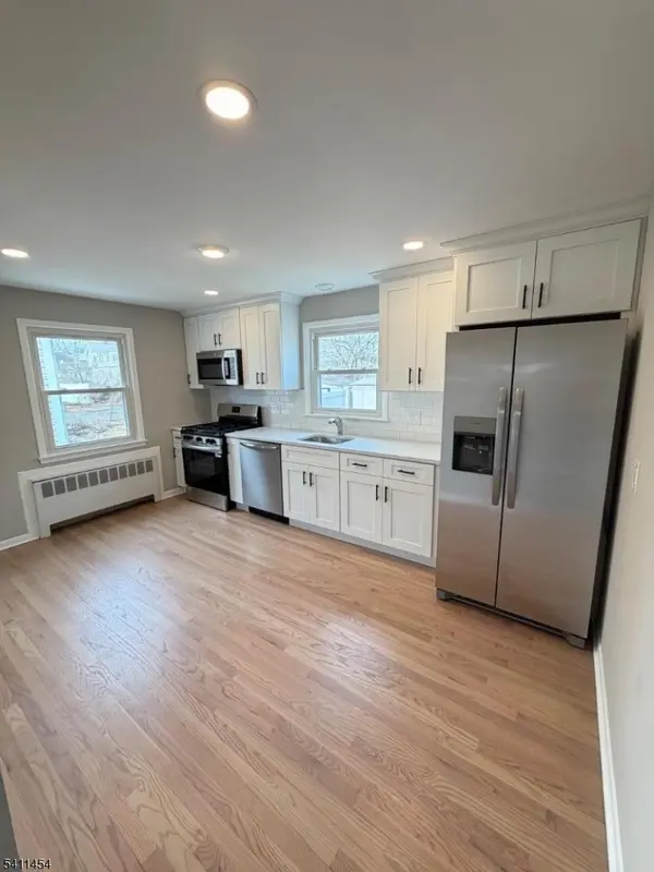 22 Washington St, Clark Twp., NJ 07066